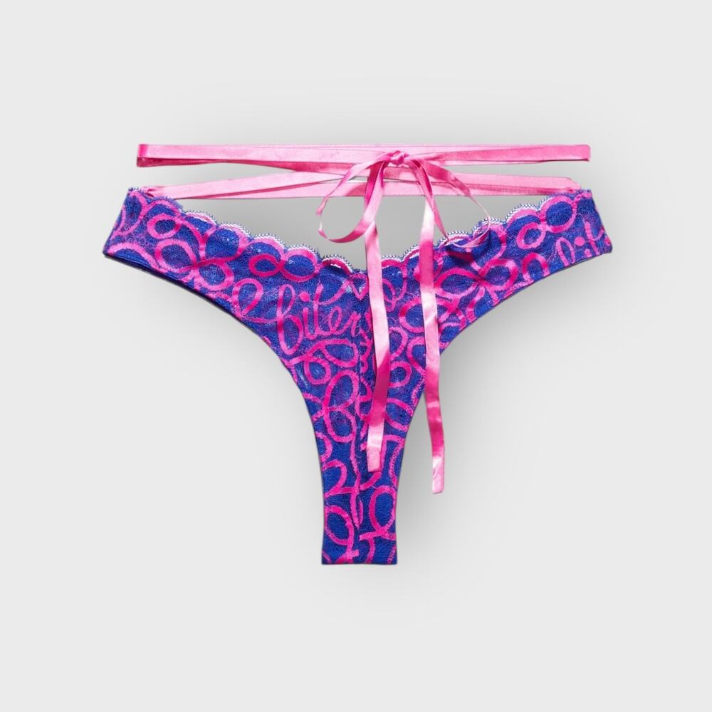 Savage X Fenty Ribbon Writing Lace Brazilian | Plus Size 1X Purple Pink Groovy